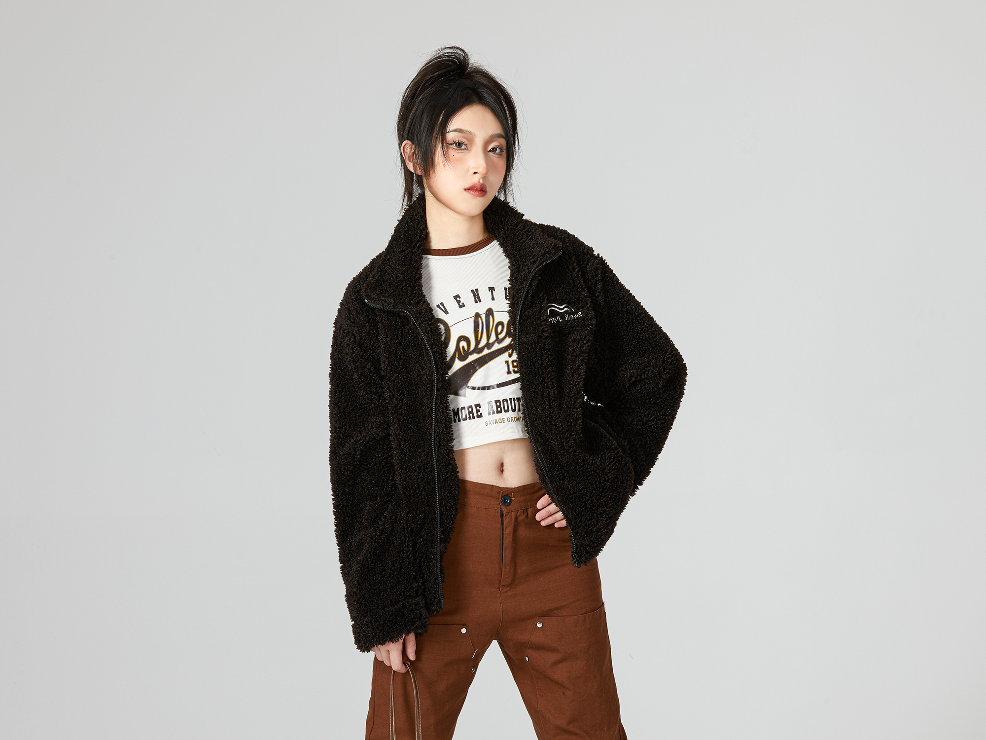 BOBBIE BURNSB.Skev女摇粒绒夹克BBS22DBA09
